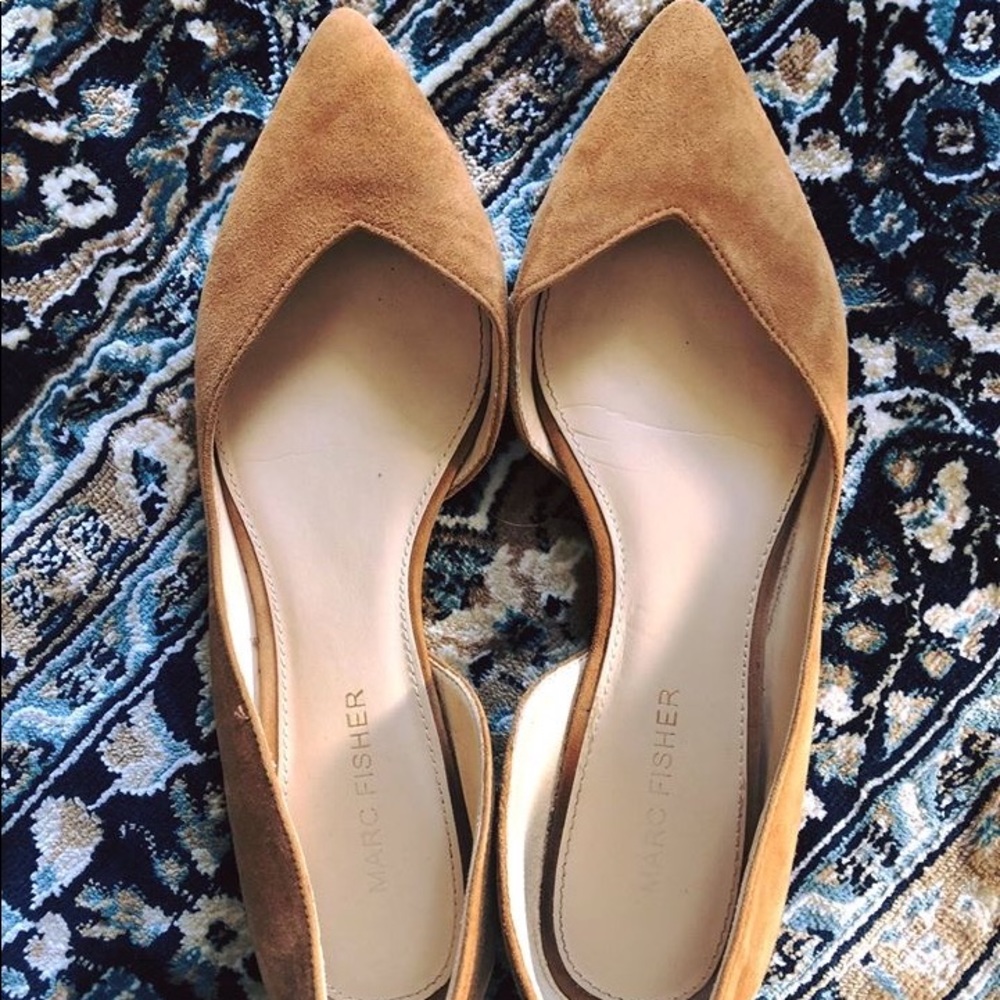 Marc Fischer Pointed Toe Flats 7M